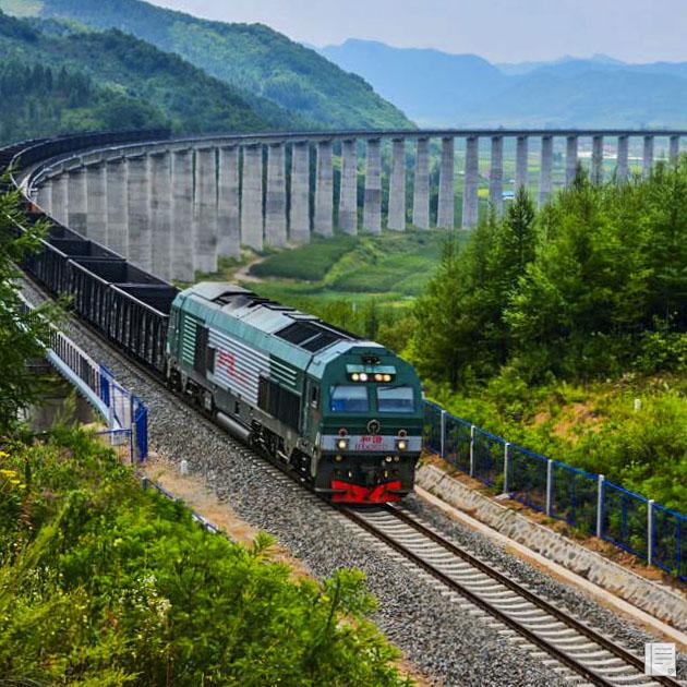 中国老挝铁路全线开工 总投资近400亿