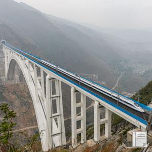 “中国最美高铁”沪昆高铁今天全线通车