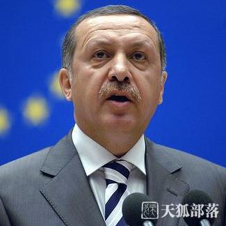 土耳其总理:希望土美关系尽快恢复正常