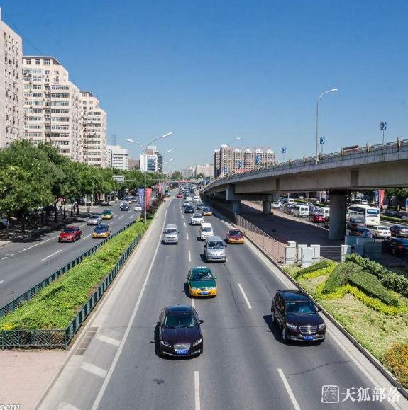 安贞桥下开建12号线地铁站缓解北三环交通线压力