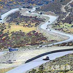甘孜州升级国省干道沿线基础设施 年内建77个旅游综合服务区