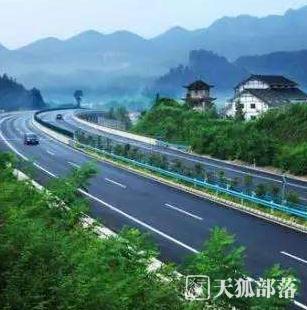 黄平：“组组通”公路建设稳步推进