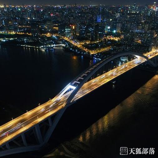 上海黄浦江上四座大桥将集体“换装”